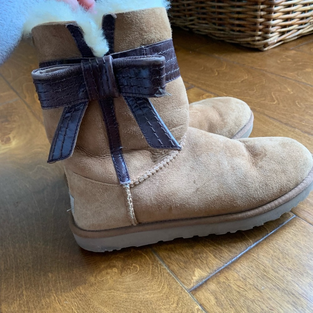 Women uggs siz 10